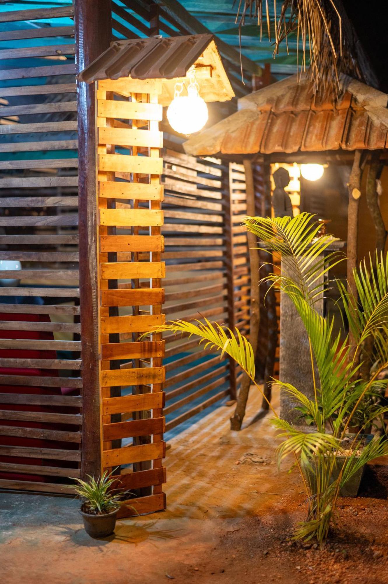 Ayurvedic Lanka Wellness Hotel Moragaswewa エクステリア 写真