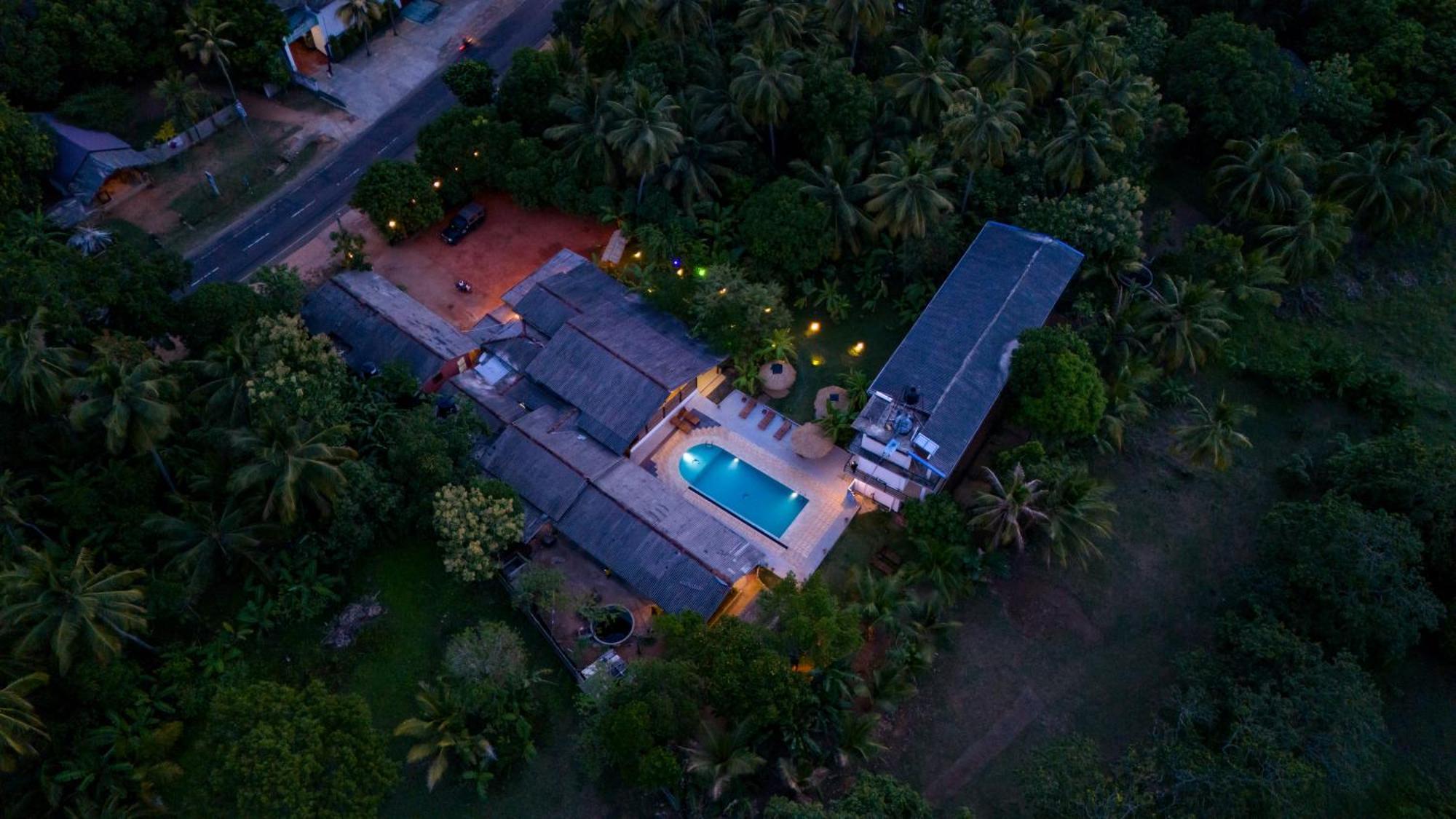 Ayurvedic Lanka Wellness Hotel Moragaswewa エクステリア 写真